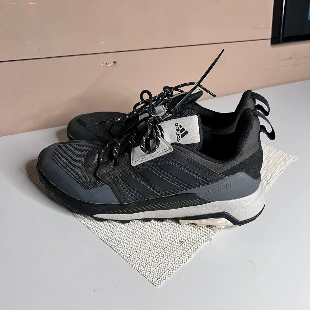 Adidas Terrex Eastrail Mens Hiking Shoes Black Trail Sneakers FU7237‎ Size 11
